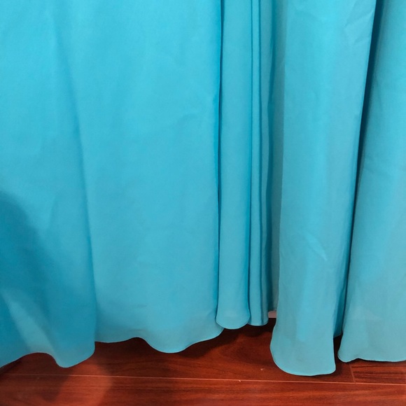 Caché prom dress - Picture 6 of 7